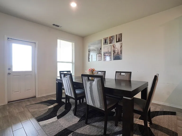 11112 Mestengo Dr — Photo 12