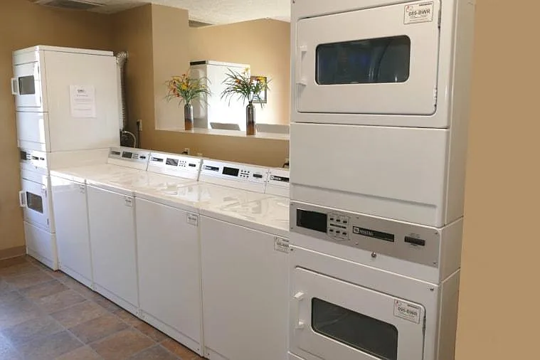 Water Dance Apartments — Photo 7