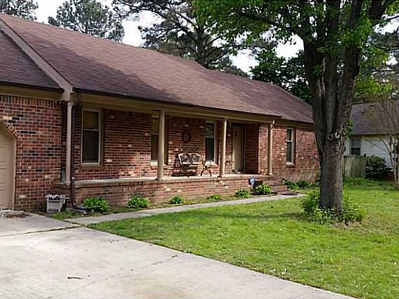 3rd image of 617 Montebello Cir