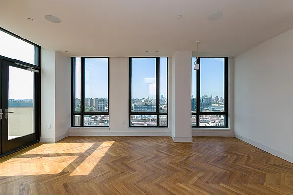 Rented by Nooklyn NYC LLC | media 137