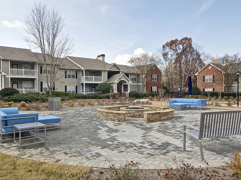 Park Creek Apartments — Photo 49
