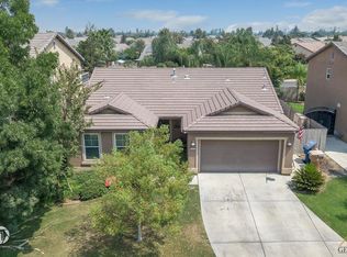 11912 Galileo Dr, Bakersfield, CA 93312