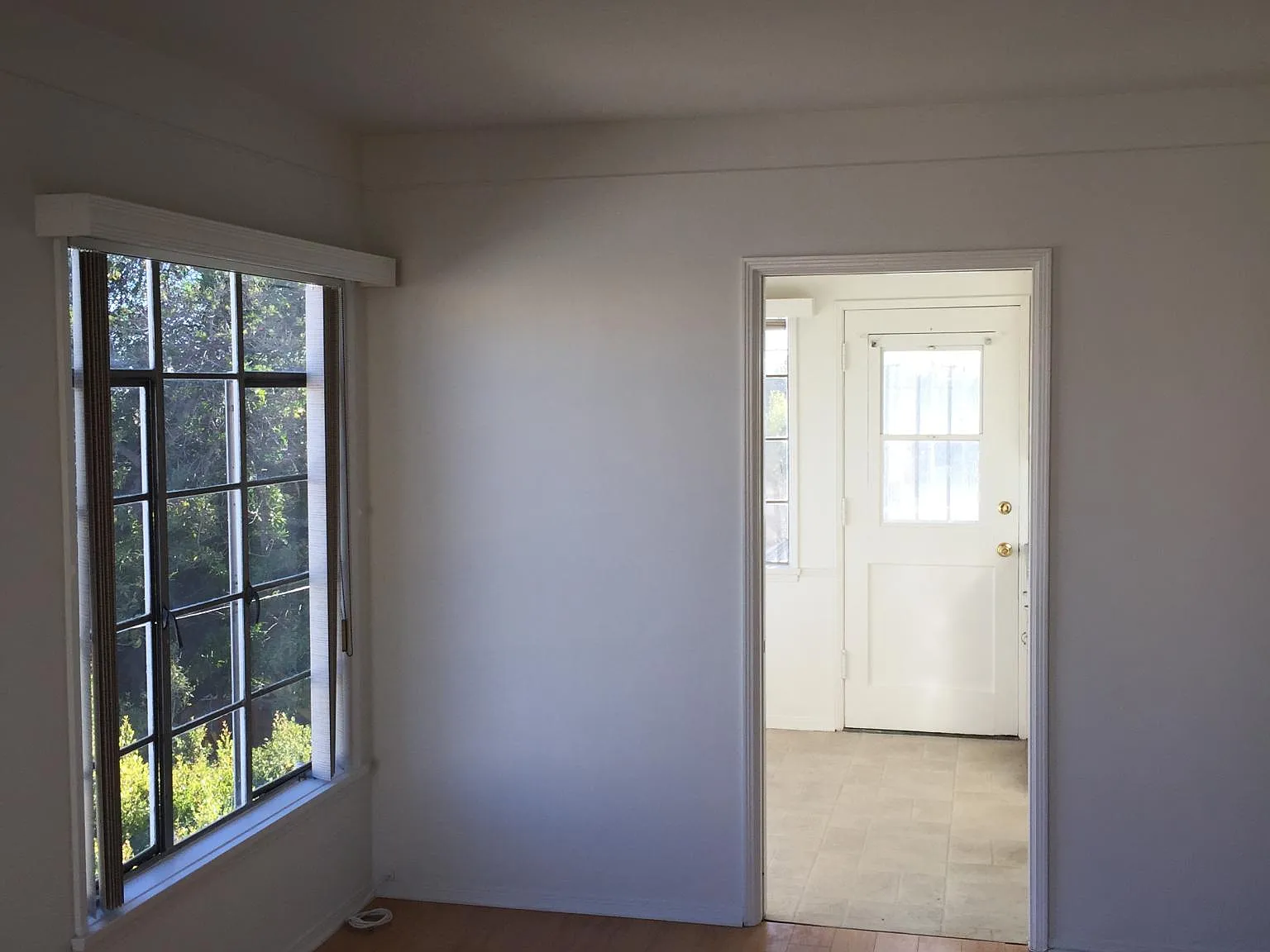 1 bed, 600 sqft, $2,400 — Photo 3