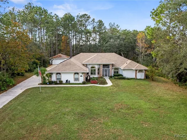 5554 N Lamp Post Dr, Beverly Hills, FL 34465