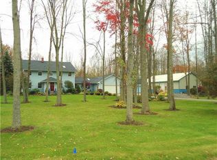 450 Berg Rd, Ontario, NY 14519