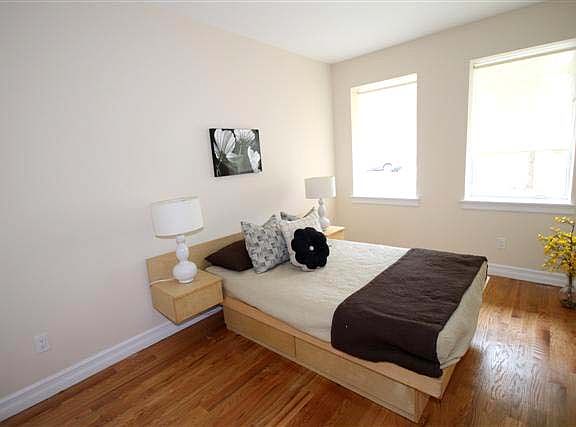 5th image of 2539 W 15th St APT E2
