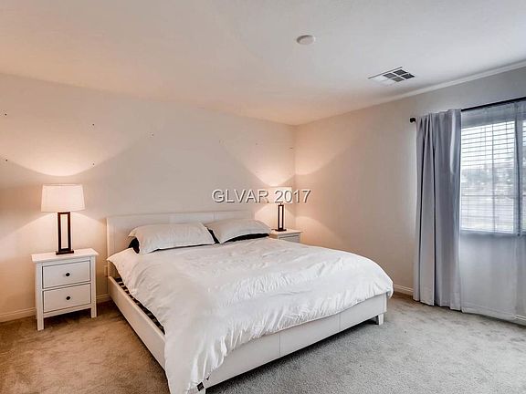 5th image of 10532 Headwind Ave