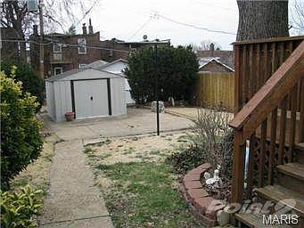 5th image of 3936 Fairview Ave