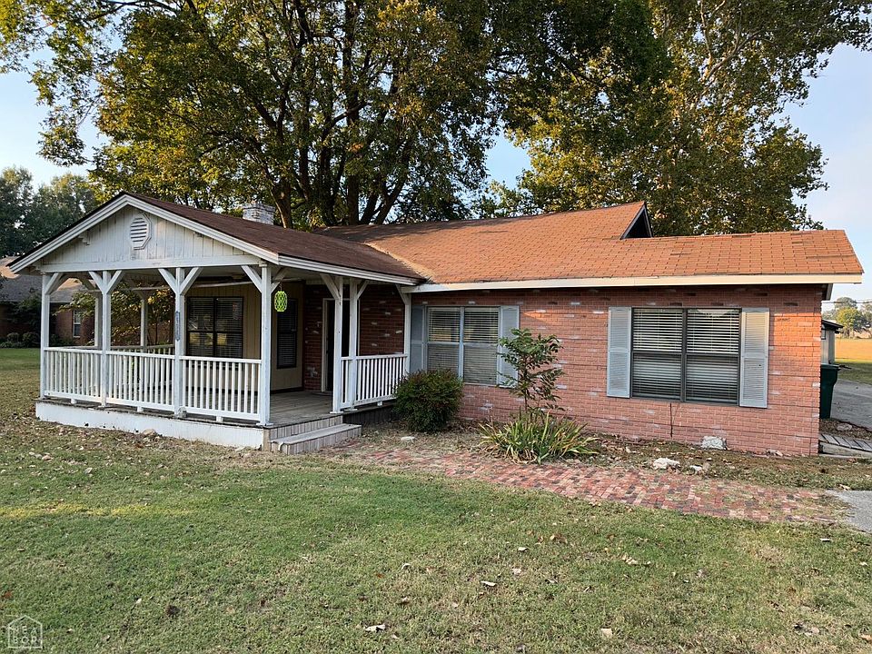 2nd image of 604 Fleeman Rd