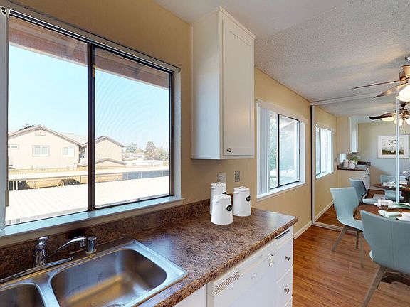4th image of 156 N Murrieta Blvd #633