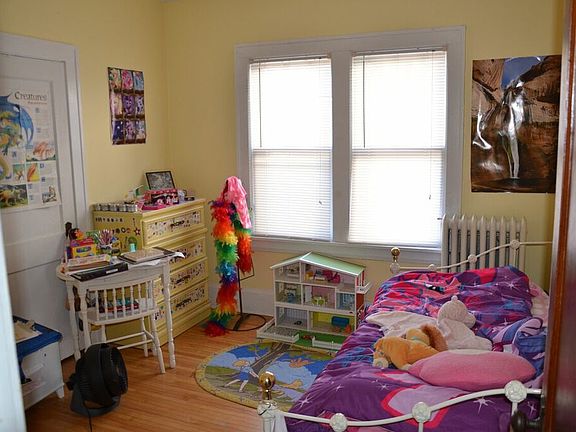 4th image of 3332 Colfax Ave S #2