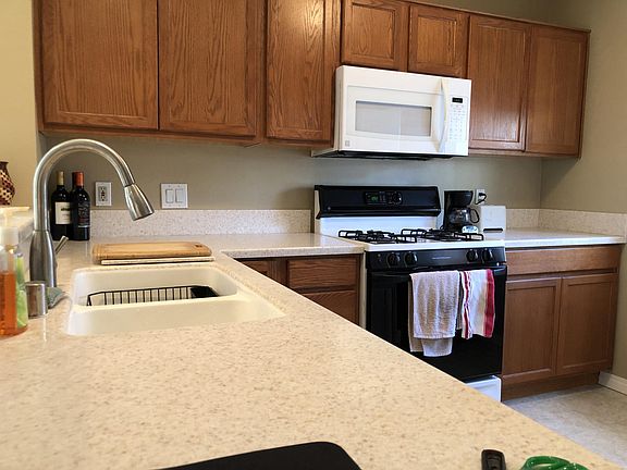 4th image of 700 E Lake Dr Unit 89