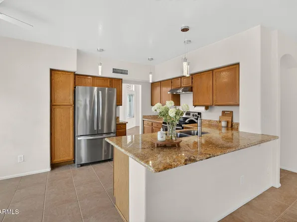 310 E VAUGHN Avenue, Gilbert, AZ 85234