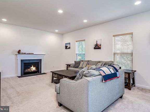 4th image of 108 Addie Ct