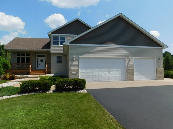 17331 Zumbrota St NE, Ham Lake, MN 55304
