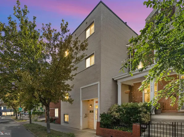 718 Park Rd NW APT 6, Washington, DC 20010