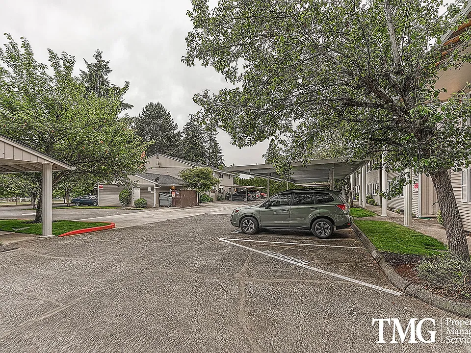 Edgewood Apartments in Vancouver, WA - 2 Bedrooms and 1 Bath