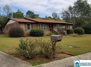 1709 Cherry Cir, Anniston, AL 36207