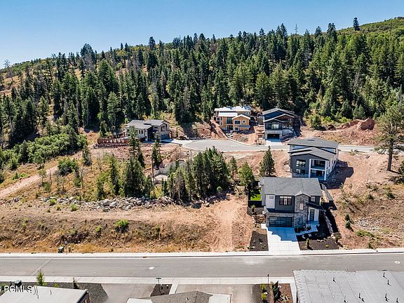 5th image of 4033 W Discovery Way