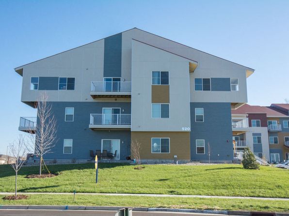 520 Limerick Dr APT 102
