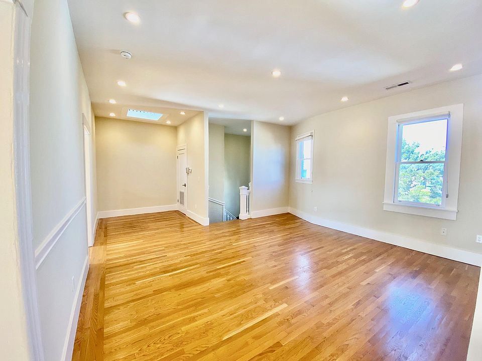 1st image of 614 Central Ave