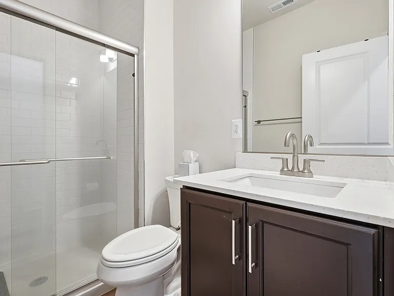 153 Locke St — Photo 40