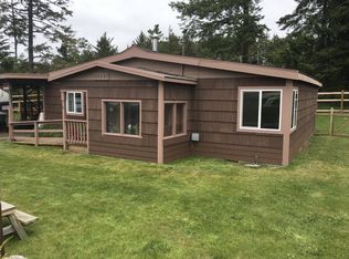 64283 Saddler Rd, Coos Bay, OR 97420