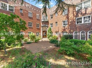 711 NE Randall Ave APT 103, Portland, OR 97232