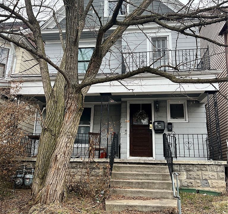 1st image of 34 Auchinvole Ave
