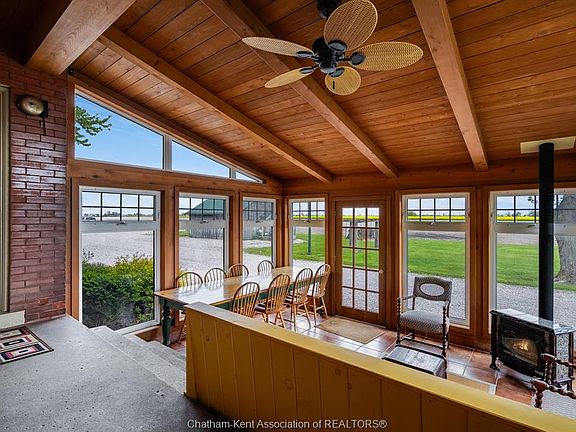 2nd image of 671 11th Concession Rd