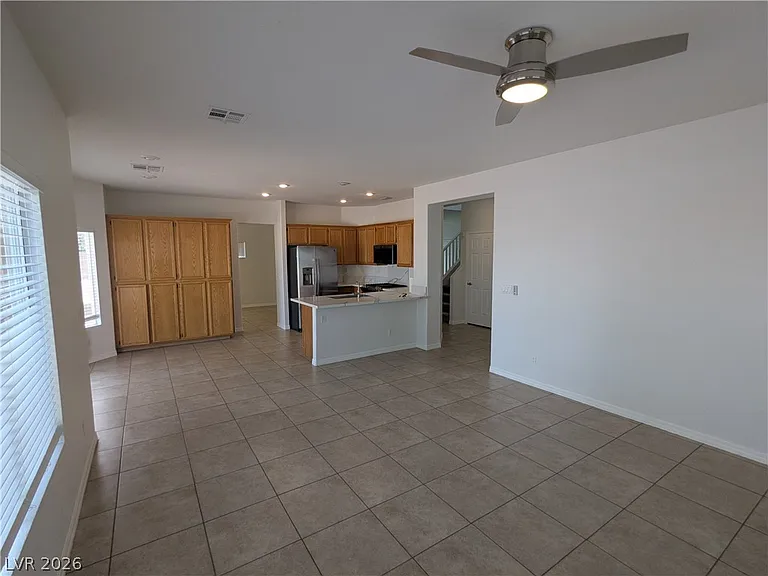 1016 Royal Plum Ln — Photo 6