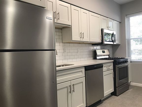 3rd image of 334 Ege Ave #1