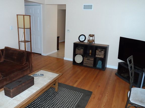 2nd image of 8951 N Lavergne Ave #1B