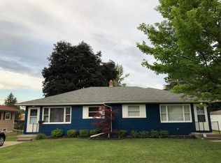 1161 S 12th St, Saint Clair, MI 48079