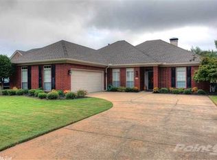 29 Chevaux Cir, Little Rock, AR 72223