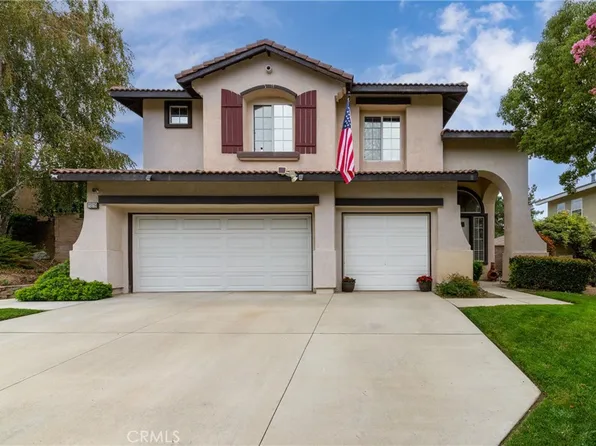 11819 Fairway Dr, Yucaipa, CA 92399