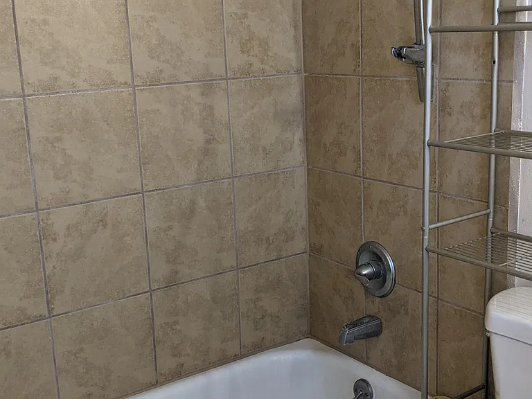 3324 Wesley Dr — Photo 28