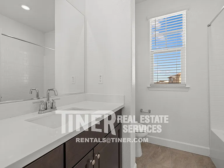 7941 Titan Dr — Photo 25