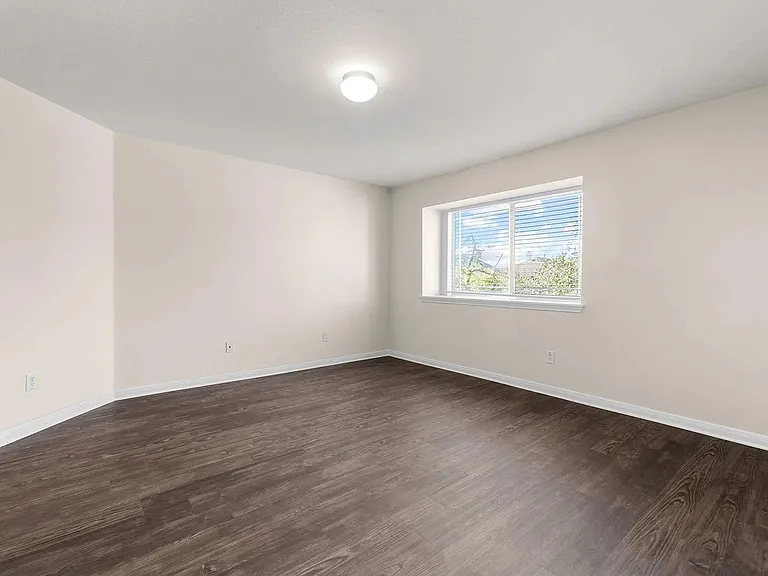 1209 Laurel Oak Trl — Photo 31