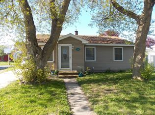 115 E Etherington St, Mackinaw City, MI 49701