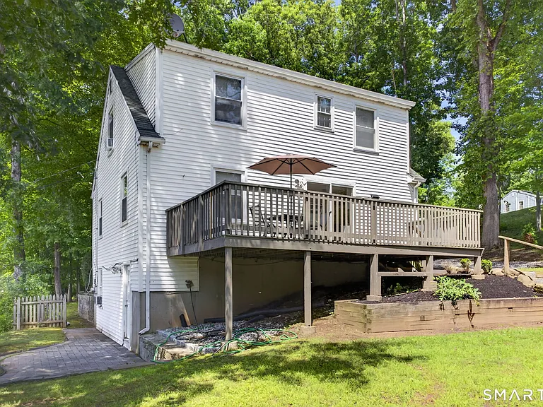 224 Anns Farm Rd — Photo 39