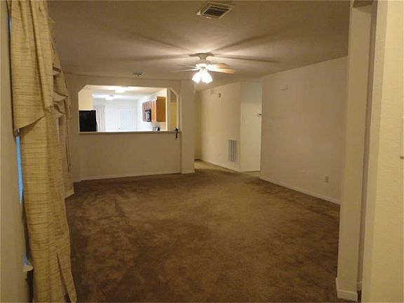 3rd image of 7703 Little Thicket Ct