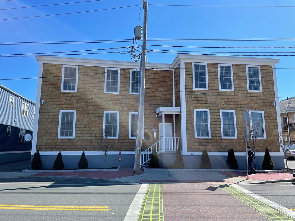 1st image of 93 Canal St Unit 6