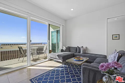18103 Coastline Dr #7 Photo 1