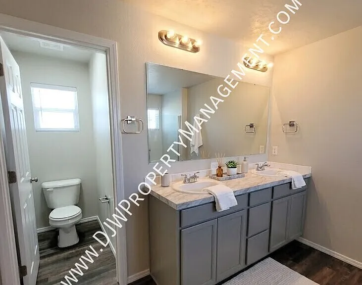 994 Magic Mill Ave — Photo 10