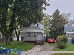 115 Tyler St #14263023, Neenah, WI 54956