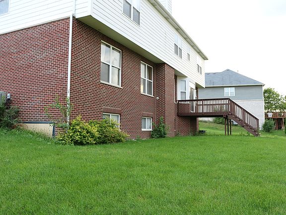 3rd image of 20084 S La Porte Meadows Ct