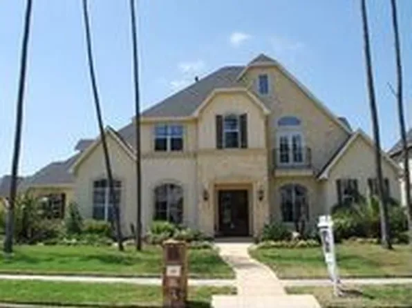 23 Lochbury Dr, Spring, TX 77379