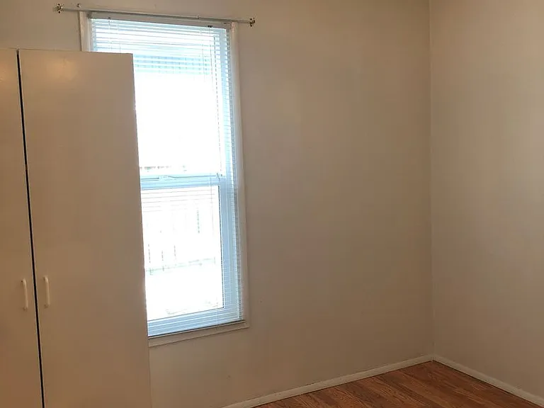 15796 SW Willamette St — Photo 11
