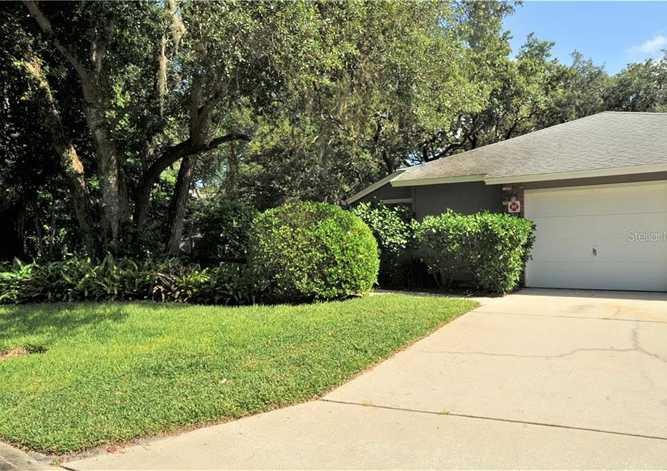 1st image of 655 Oak Harbour Dr Unit 117